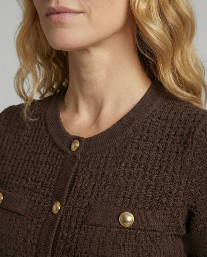 Product 15552440729930 - close_up_detail