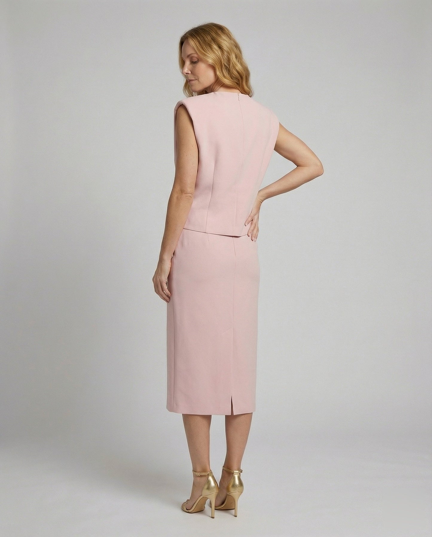 Product 15552452395338 - back_view