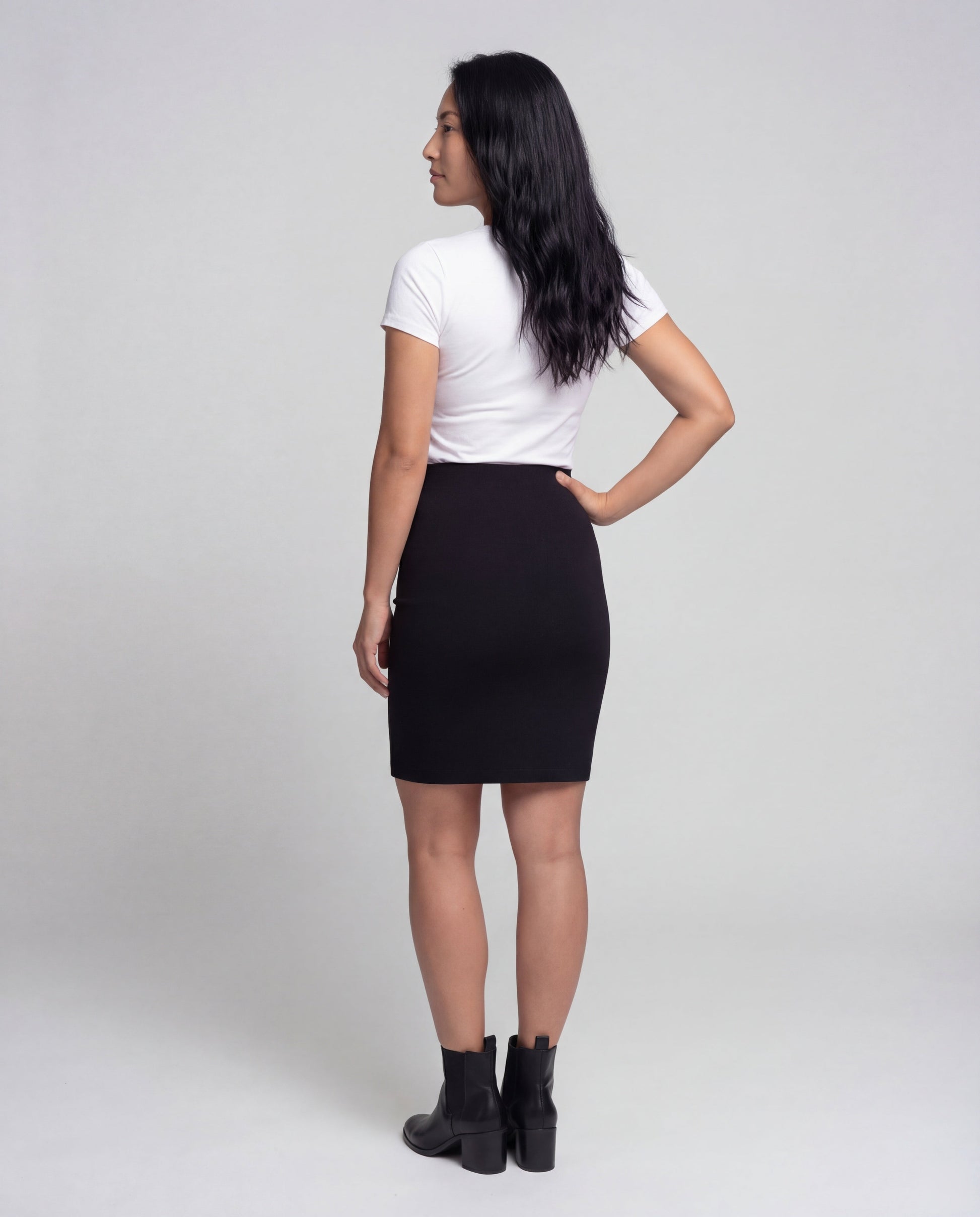 Product 15552473891146 - back_view