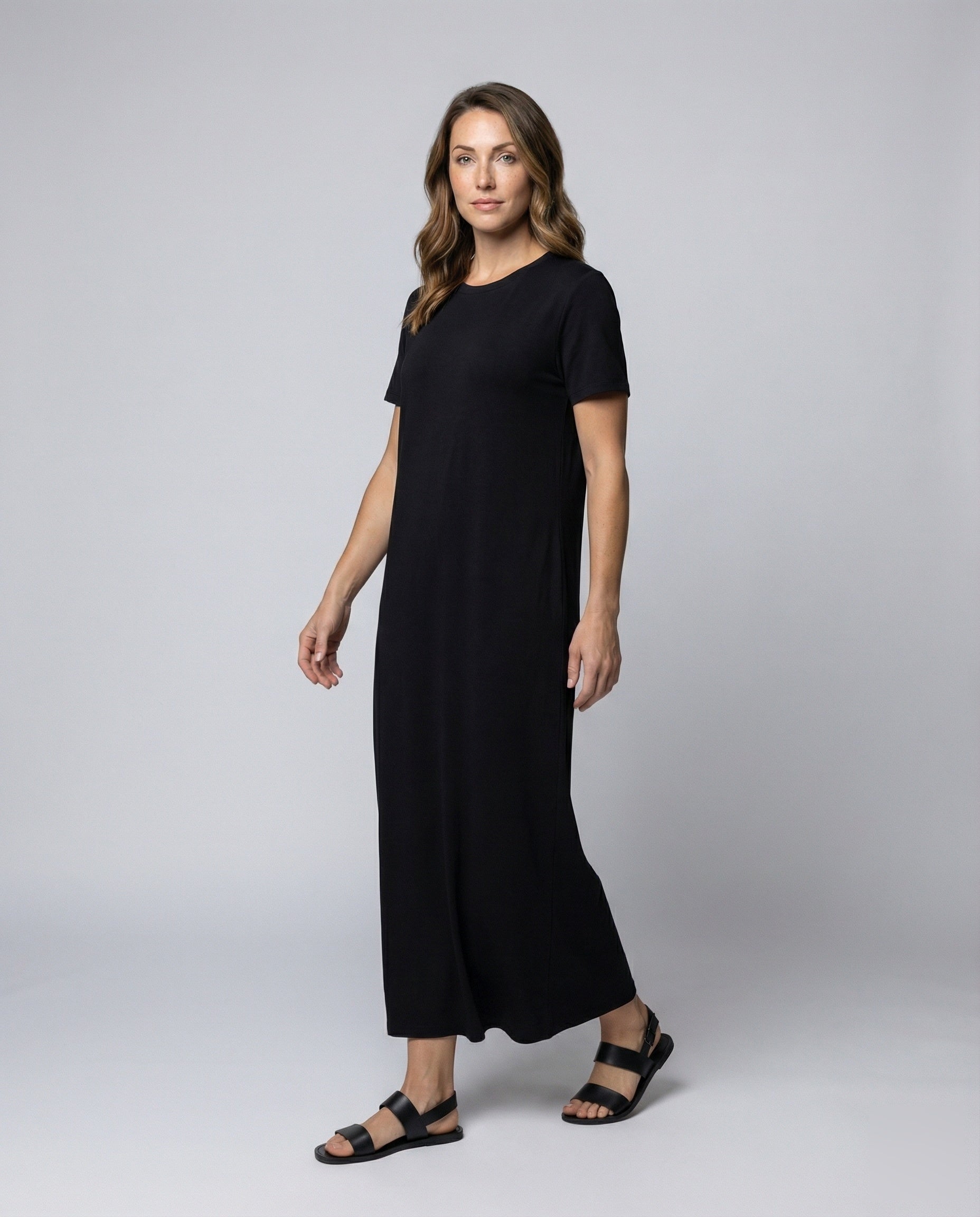 Damen Maxikleid aus Baumwolle mit Seitenschlitz Beige - Norvielle