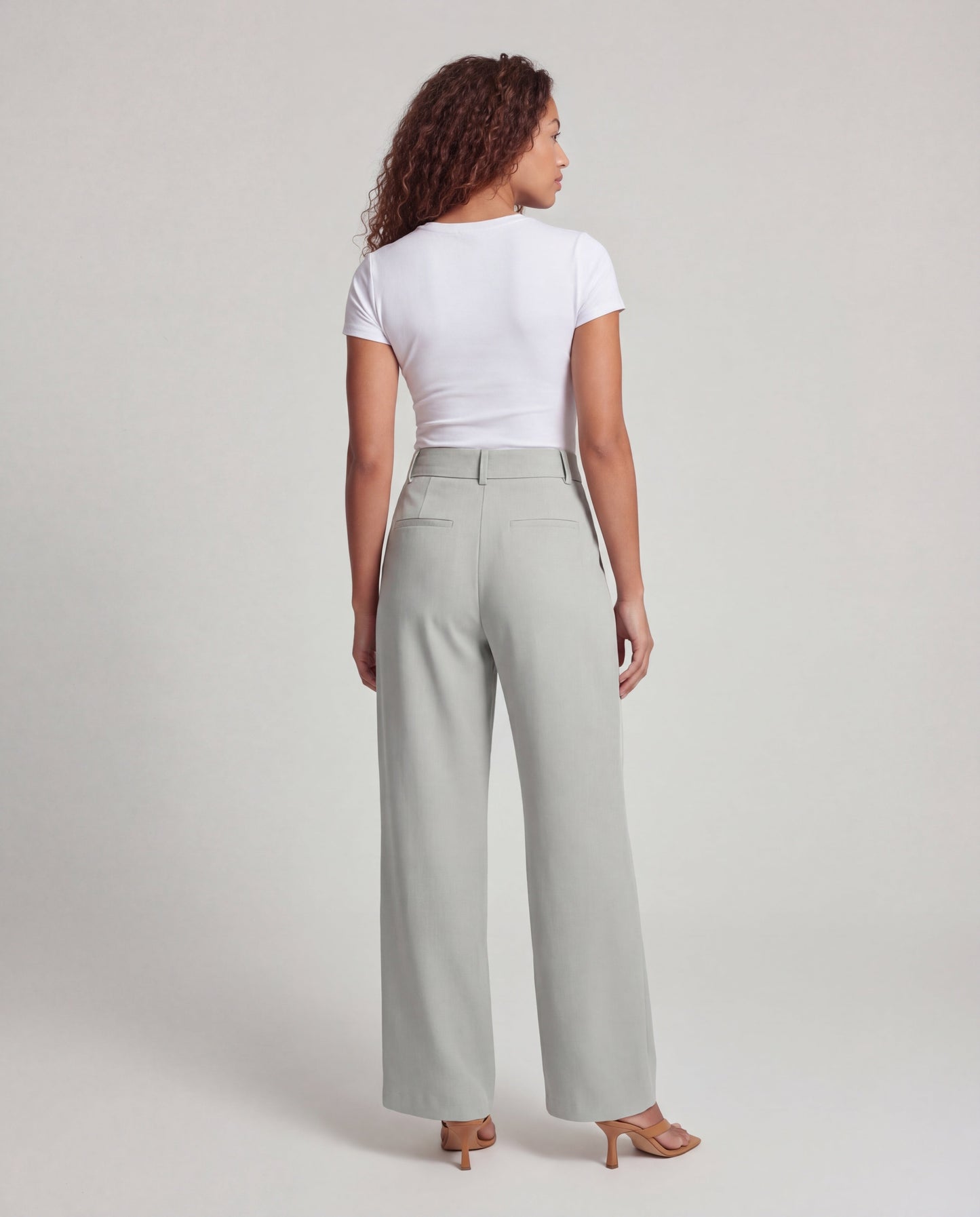 Product 15552591855946 - back_view