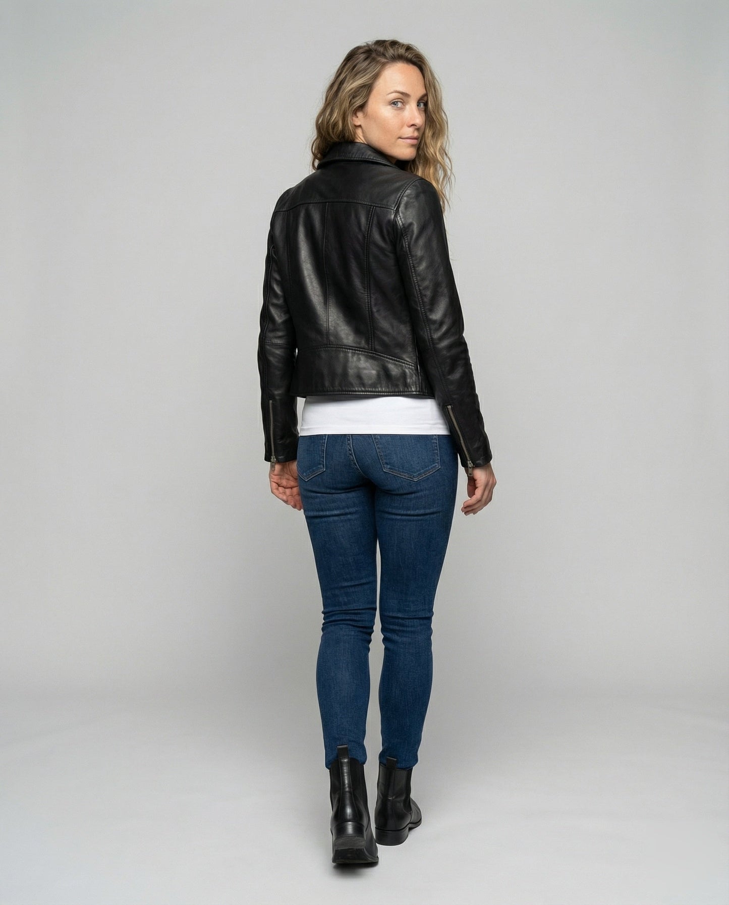 Product 15554228224330 - back_view