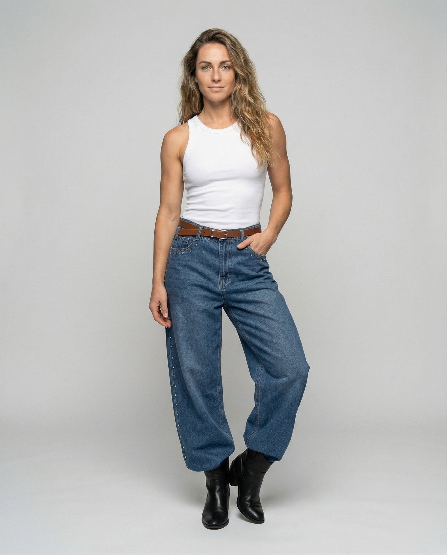Damen Denim-Jeans Nietenbesatz Taffeta Optik Blau - Norvielle
