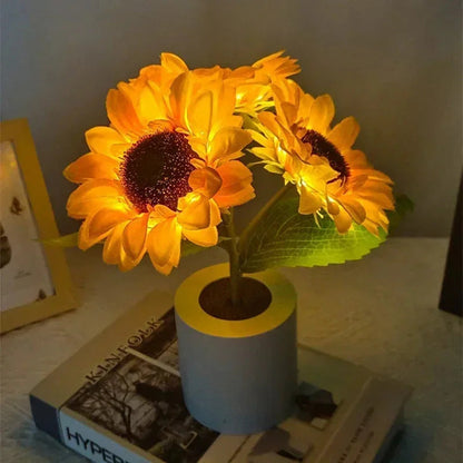 Wiederaufladbare LED Nachtlampe Blumen Design Tragbar