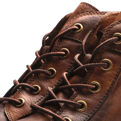 Robuste Lederstiefel für zeitlosen Stil 5