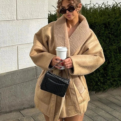 Damen Kunstledermantel Oversized Leder-Look Fleece Schwarz - Norvielle