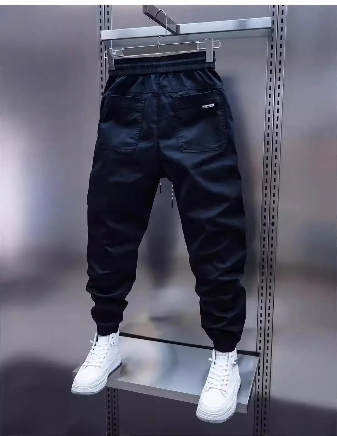 Herren Sporthose mit Funktionsdetails