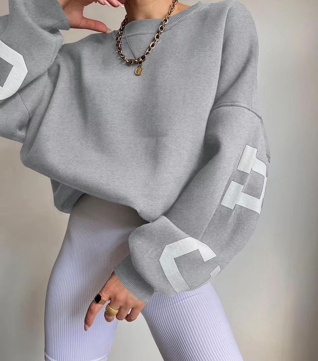 CityPulse Oversized Sweater Damen grau mit CHICAGO Print
