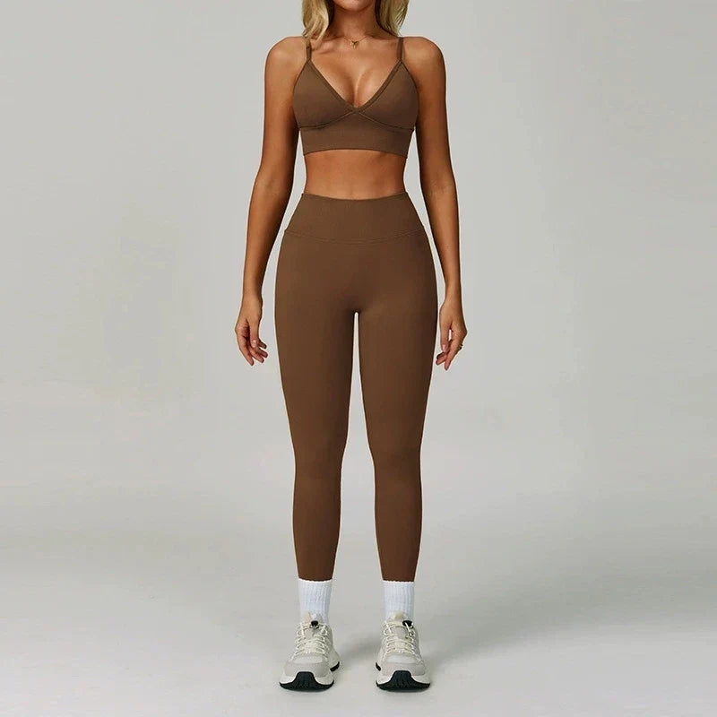 Damen Sportoutfit 3-teilig Leggings BH Jacke