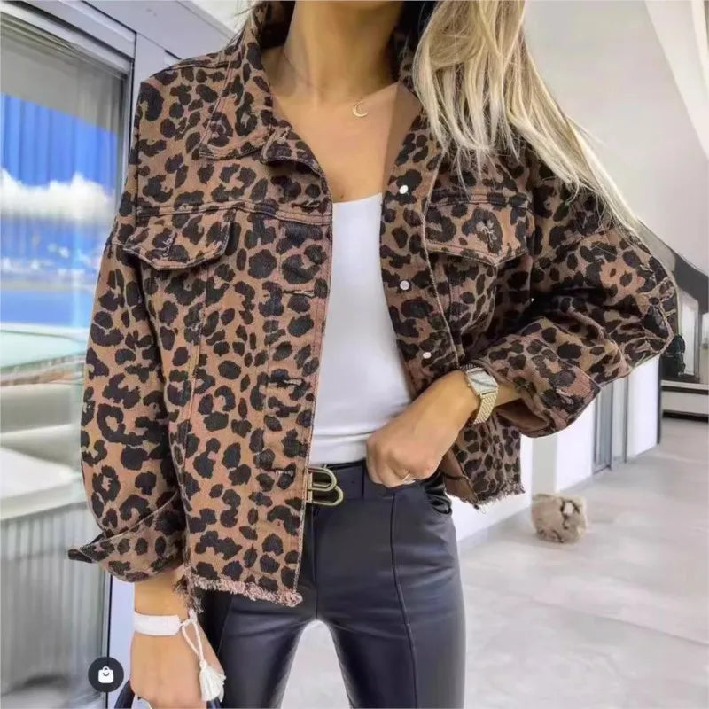 Damen Jeansjacke Leopardenmuster Stylisch