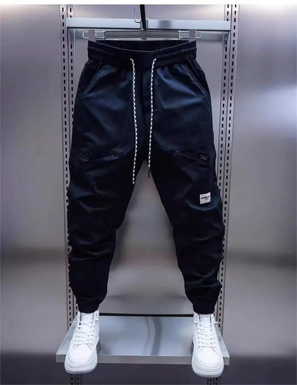 Herren Sporthose mit Funktionsdetails - Norvielle