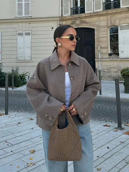 Mirelda Damen Oversize Kurzjacke Cropped Fit mit Knöpfen - Norvielle