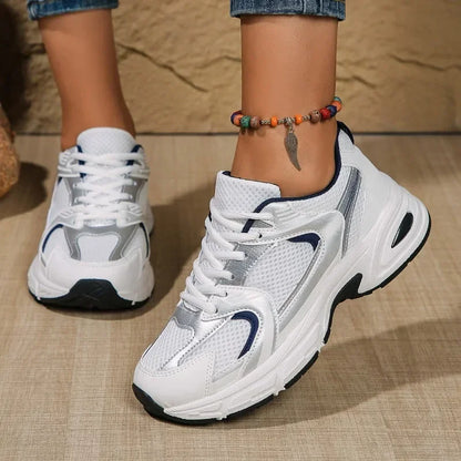 Venyra Chunky Sneakers Damen weiß mit blauen Akzenten