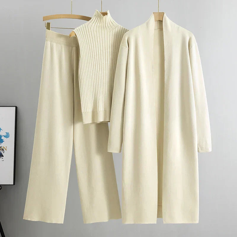 Klassisches 3-Teiliges Damen-Outfit