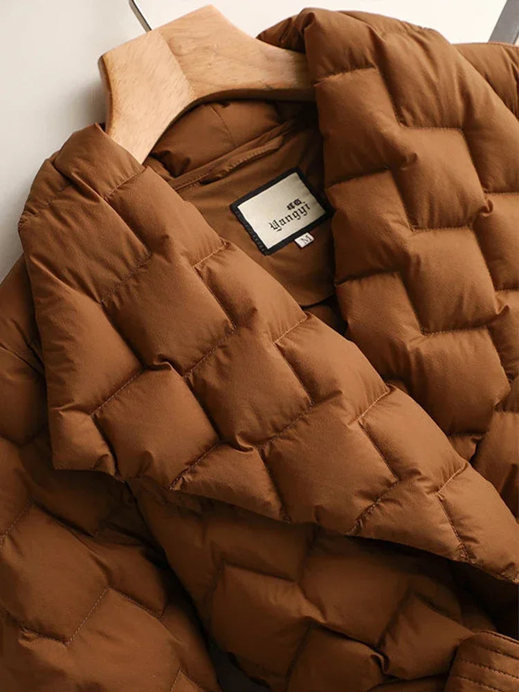 Aurelia Pufferjacke schwarz elegant gesteppte Winterjacke Damen
