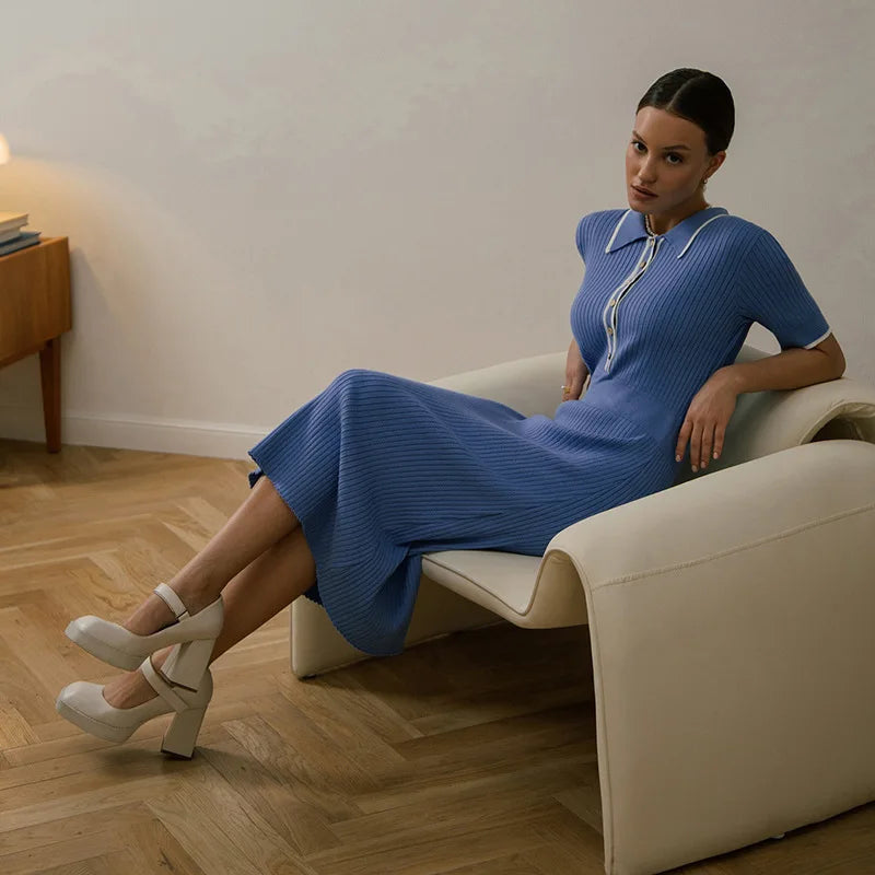Norvielle Damen Geripptes Kleid Kontrastkragen