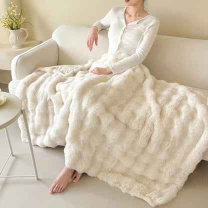 Weiche Flauschdecke Doppel-Lagig Kaninchenfell-Imitat Pflegeleicht - Norvielle