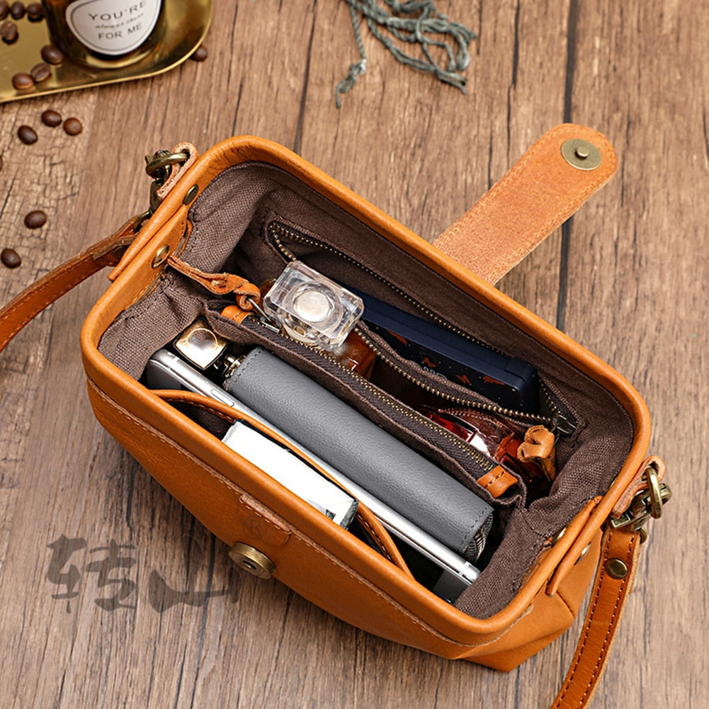 Handgefertigte Damen Retro-Tasche Leder