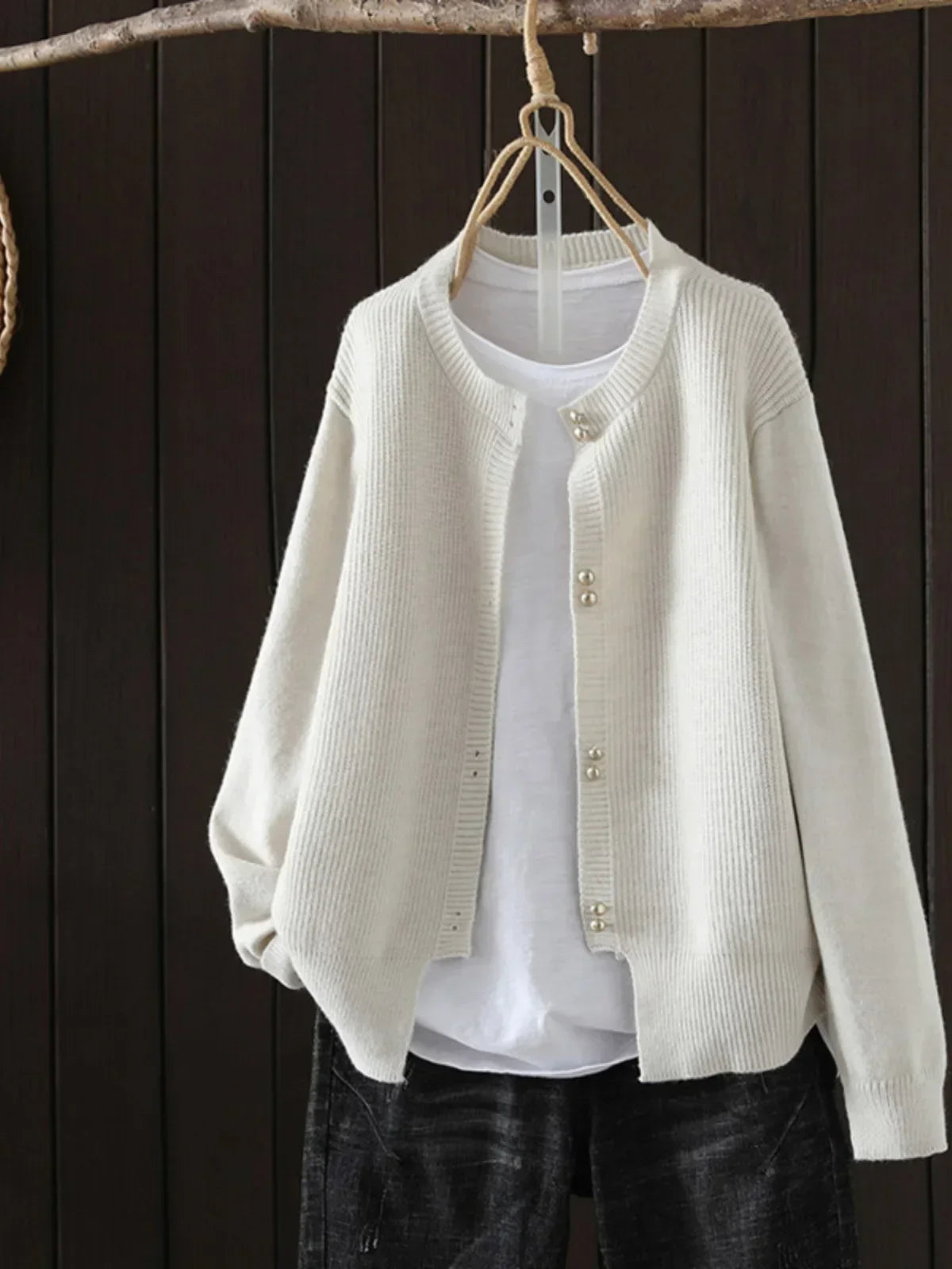 Elara Damen Cardigan Perlenknöpfe