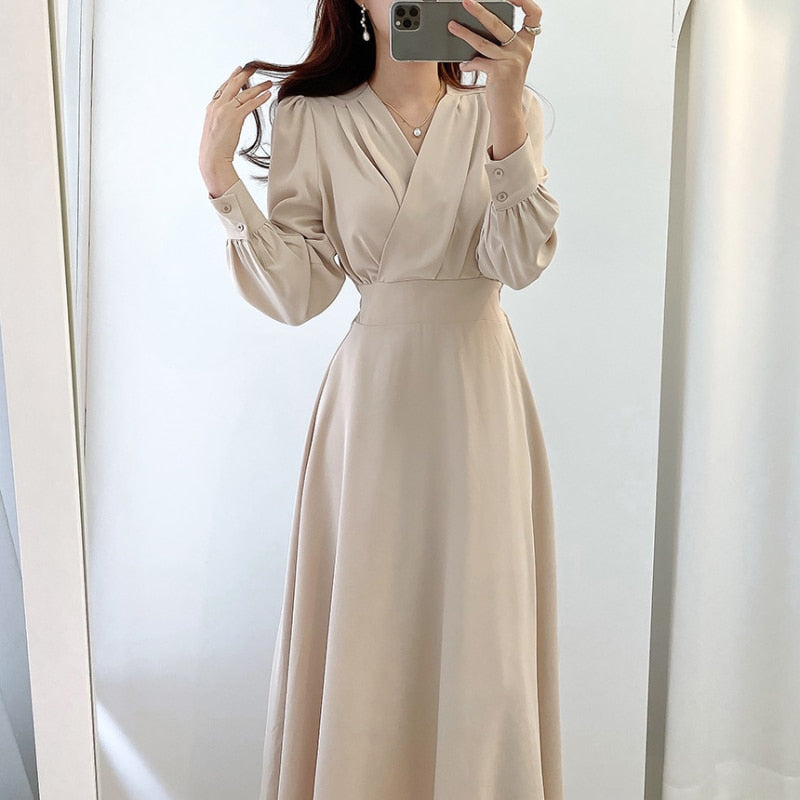 Elegantes Damenkleid mit Puffärmeln V-Ausschnitt A-Linie