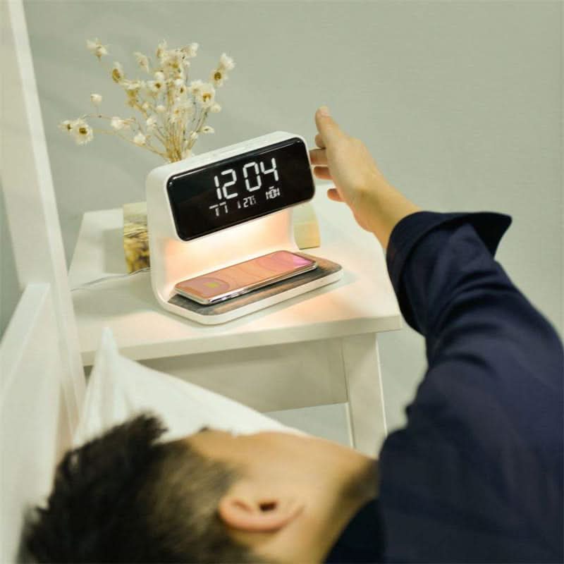 Platzsparender 3-in-1 Tisch Komfort Hub
