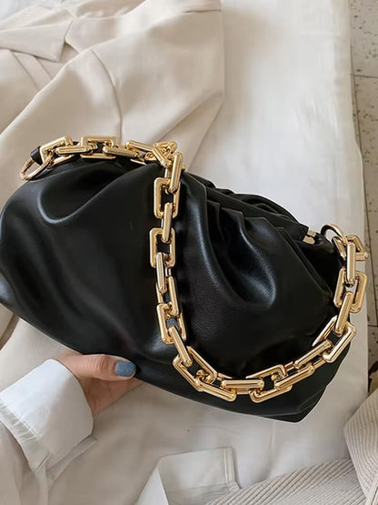 Damenhandtasche mit Goldkette Modern