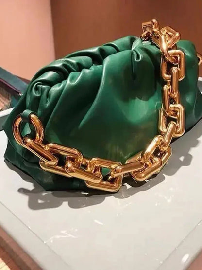 Damenhandtasche mit Goldkette Modern