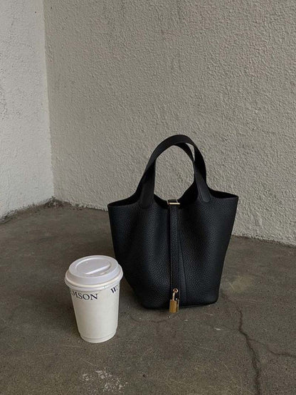 Zelinda Damen Bucket-Bag Kunstleder Stilvoll