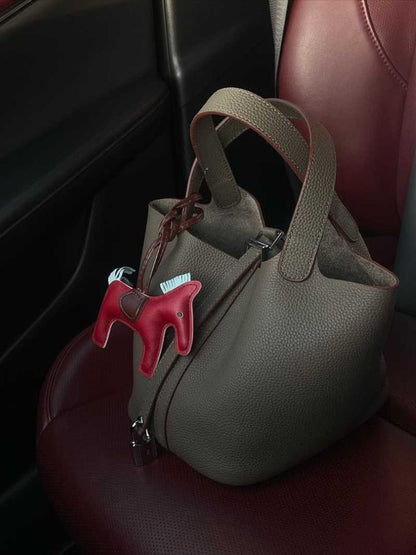 Zelinda Damen Bucket-Bag Kunstleder Stilvoll