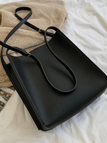 Stella Damen Schultertasche Kunstleder Minimalistisch