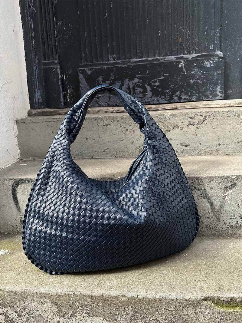 Charlyne Große Geflochtene Hobo-Tasche
