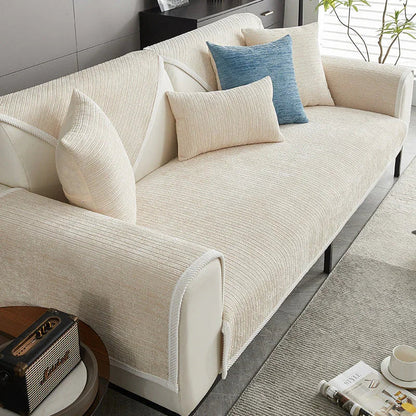 Haustierfreundlicher Sofaüberzug aus Chenille-Stoff