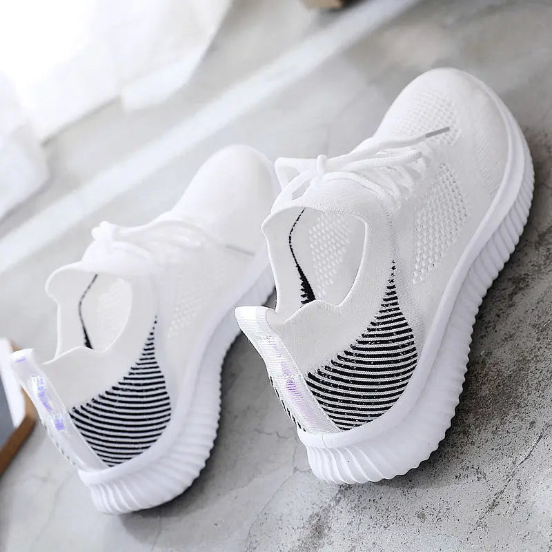 Sommerliche Damenschuhe mit orthopädischer Unterstützung