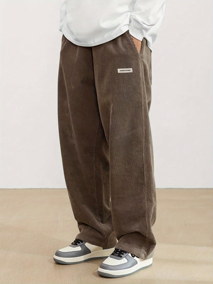 Weite Hosen – gerippt – lockere Passform – Cordhosen – Herrenhosen-Braun-S-Chaps Herrenmode