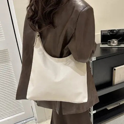 Elena Damen Schultertasche