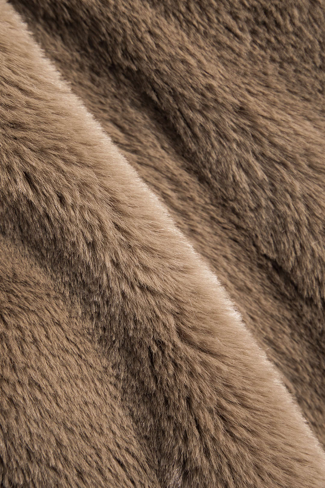 Kunstleder-Set mit Kunstpelz-Details Anthrazit