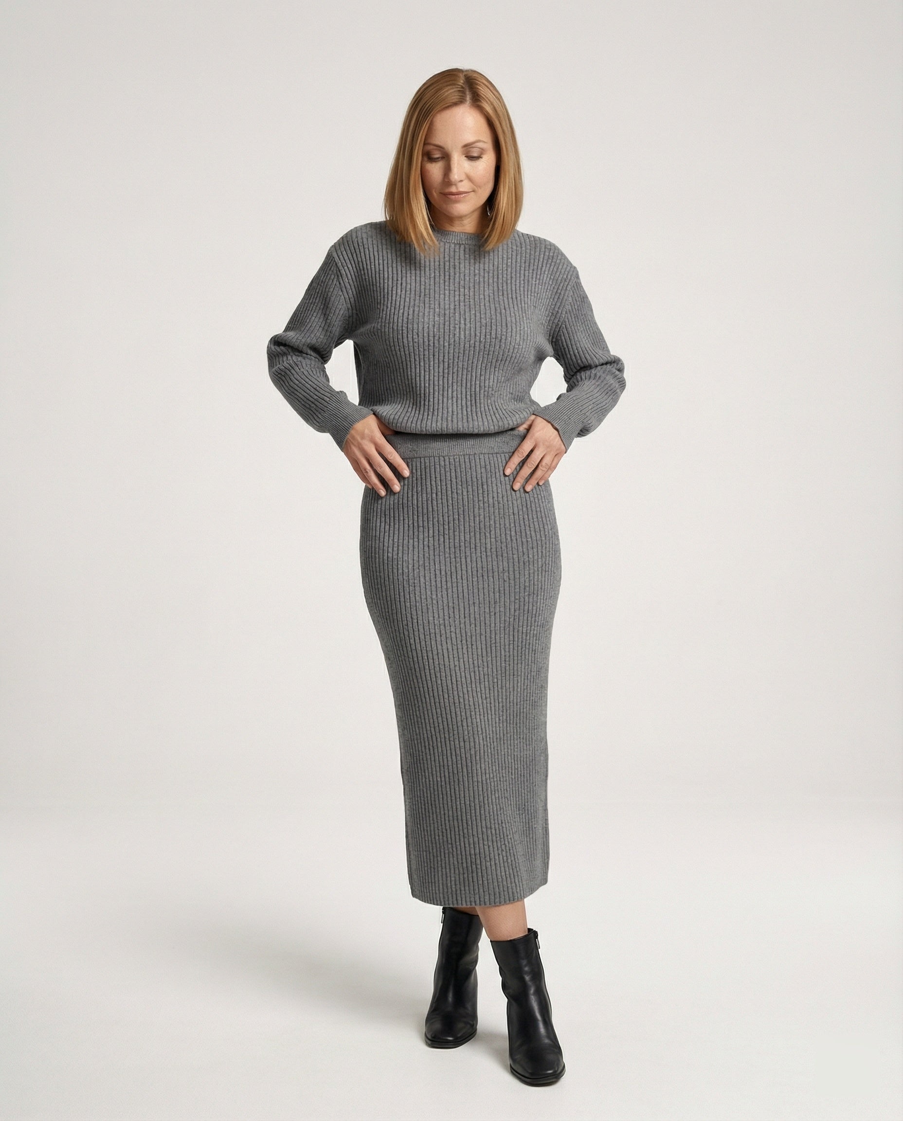 Damen Strickset Pullover und Rock - Norvielle