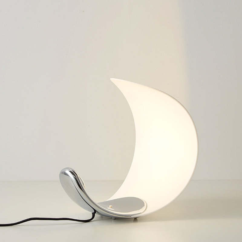 Tischlampe Halbmond LED Modern Mond Design
