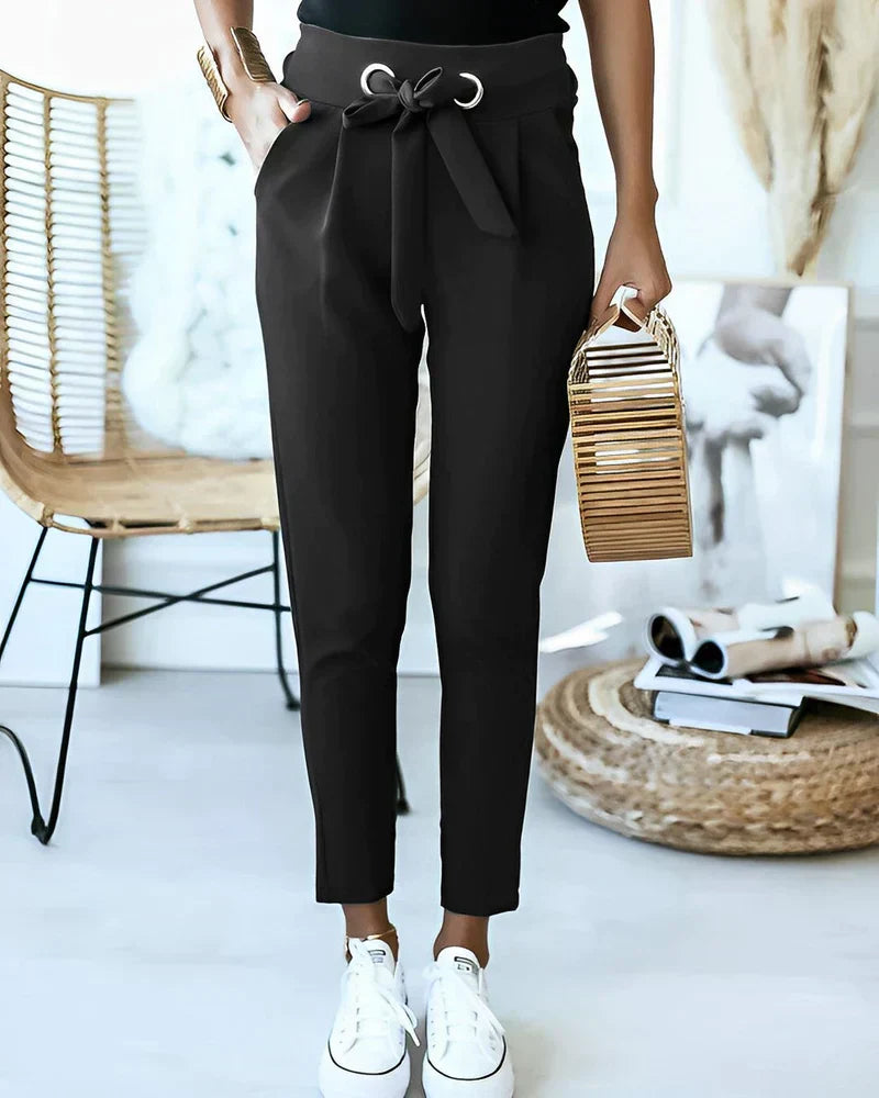 Damen Slim Fit Stoffhose mit Bindegürtel Elegant