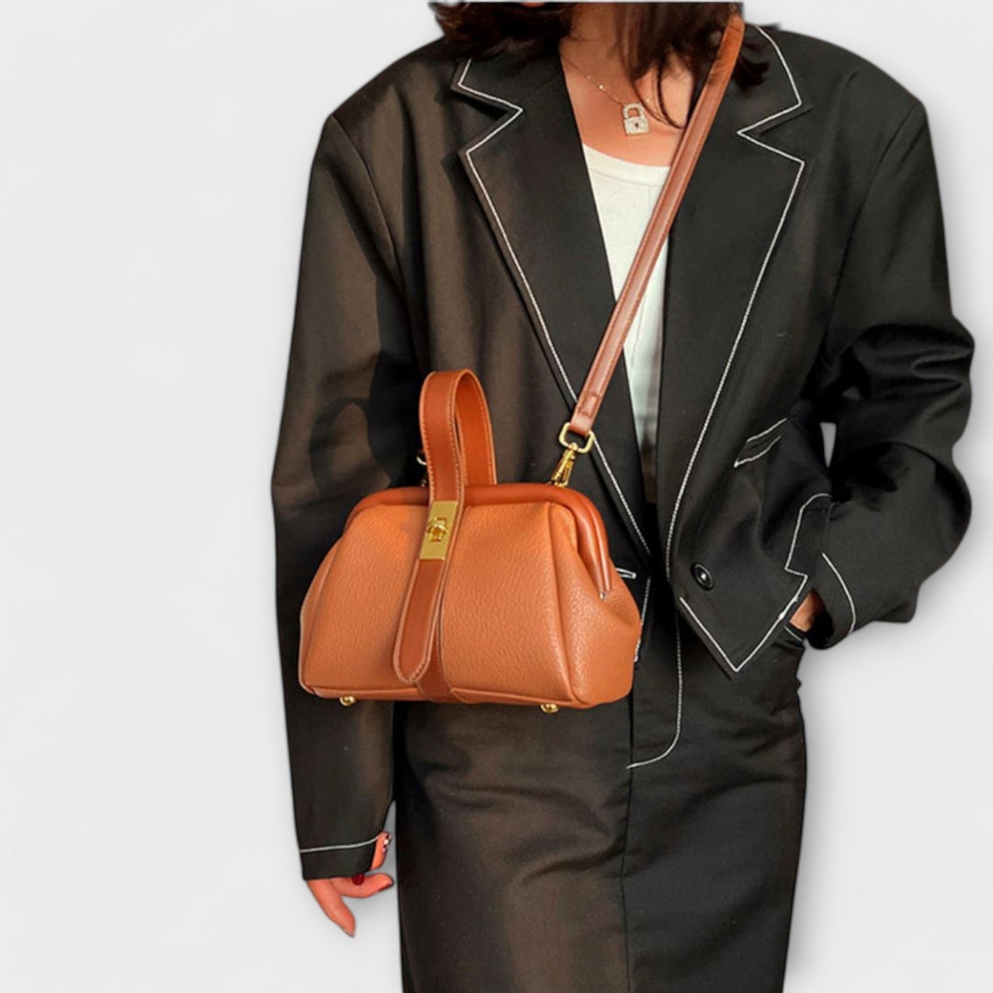 Regine Damen Mini Handtasche Elegantes Design