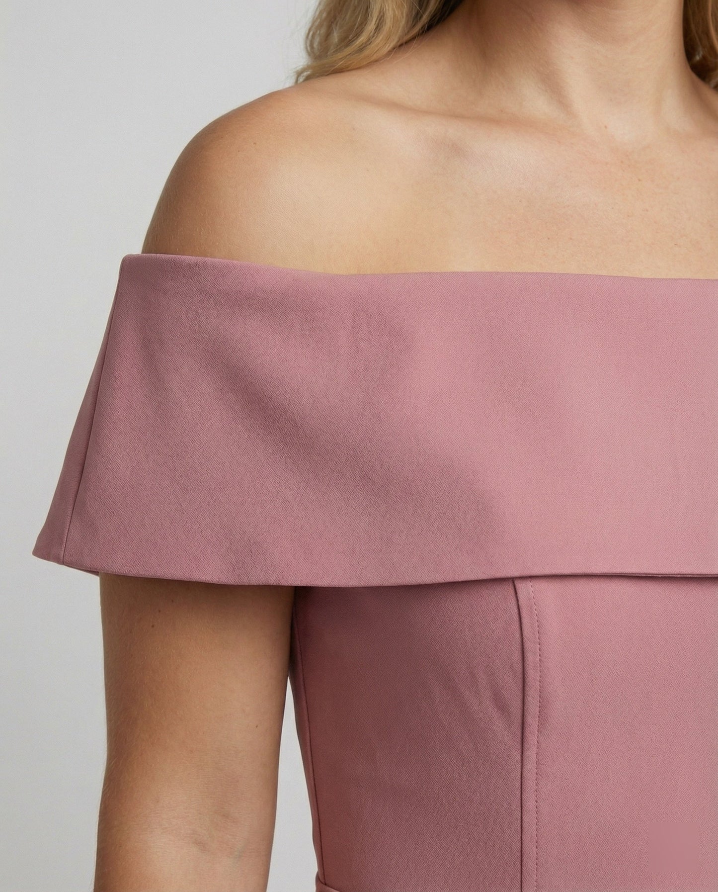 Norvielle Damen Trägerloses Satin-Kleid Party