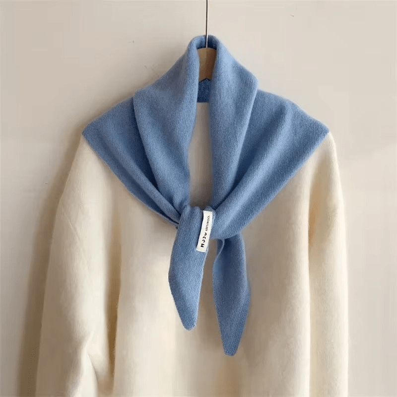 Dreieckiger Strickschal aus Wollmischung Warm
