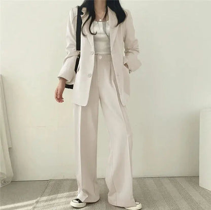 Athena | Einfarbiges Blazer- und gerade geschnittenes Hosen-Set für Damen Zendoo.de