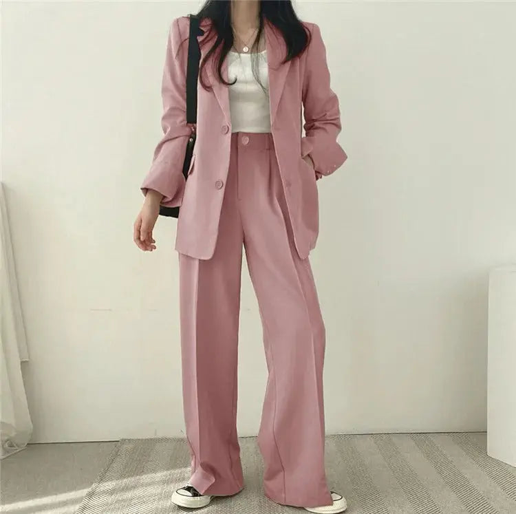 Athena | Einfarbiges Blazer- und gerade geschnittenes Hosen-Set für Damen Zendoo.de