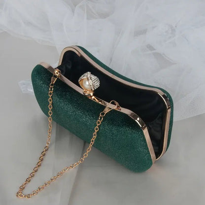 Damen Samt-Clutch Perlenverschluss Gold-Details