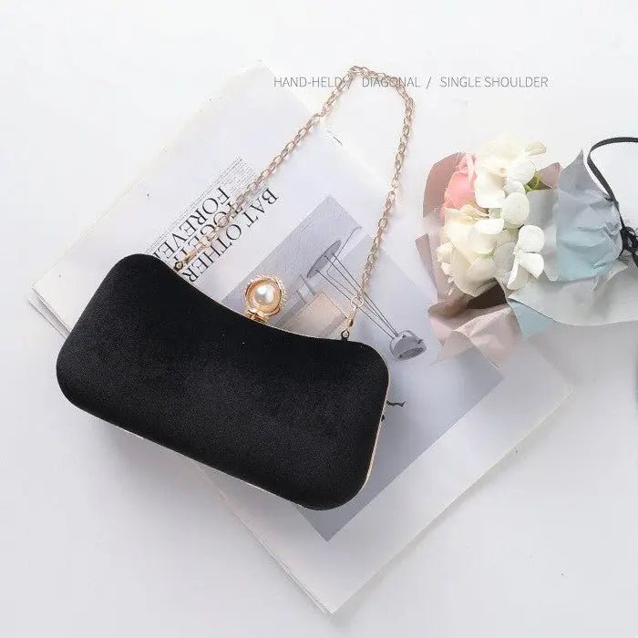 Damen Samt-Clutch Perlenverschluss Gold-Details
