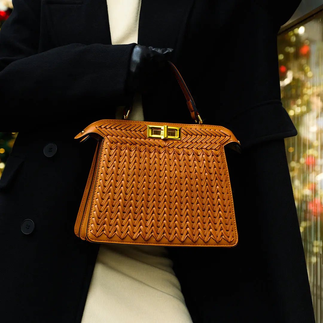 Elegante Damen Handtasche Geflochten Leder Goldene Details