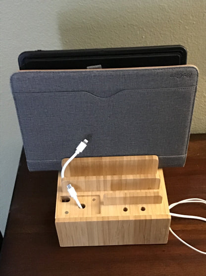 Bambus Lade-Station 5-Port USB Organizer