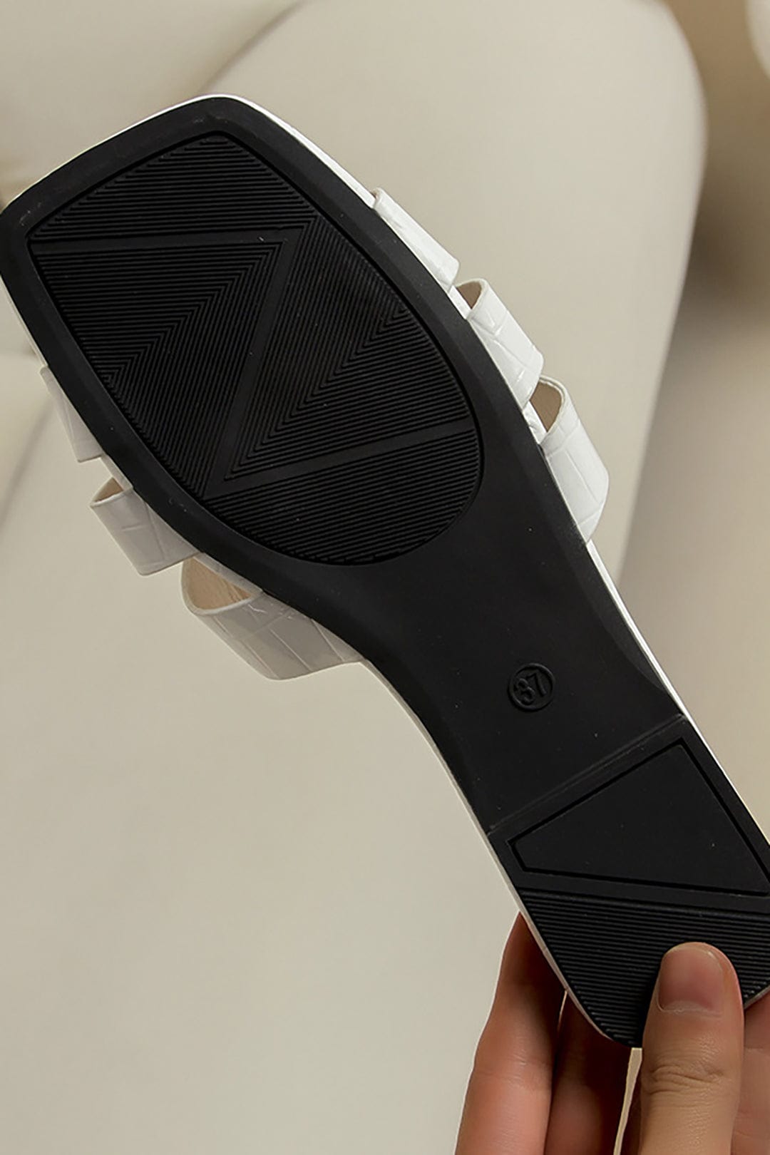Weiße Slides Damen Kroko-Optik