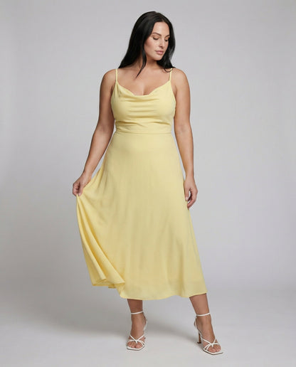 Damen Langkleid Drapiert Mit Einem Eingebauten BH - Norvielle